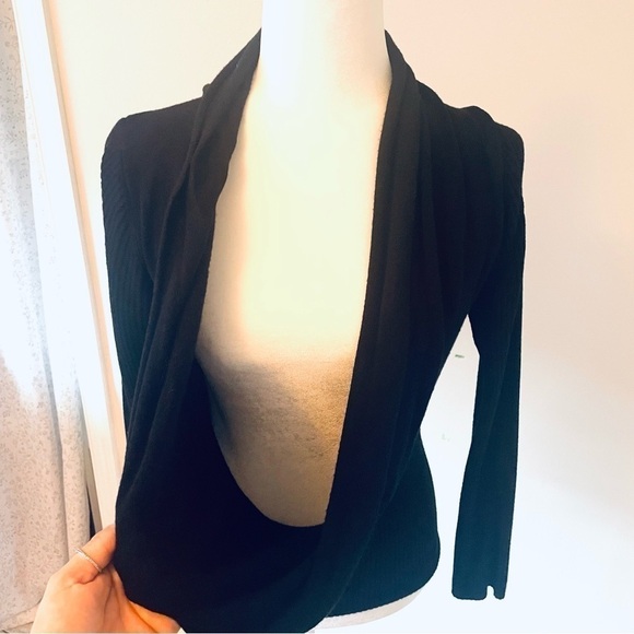 Black Long Sleeve Open Top Draped Women’s Size S - Picture 8 of 11